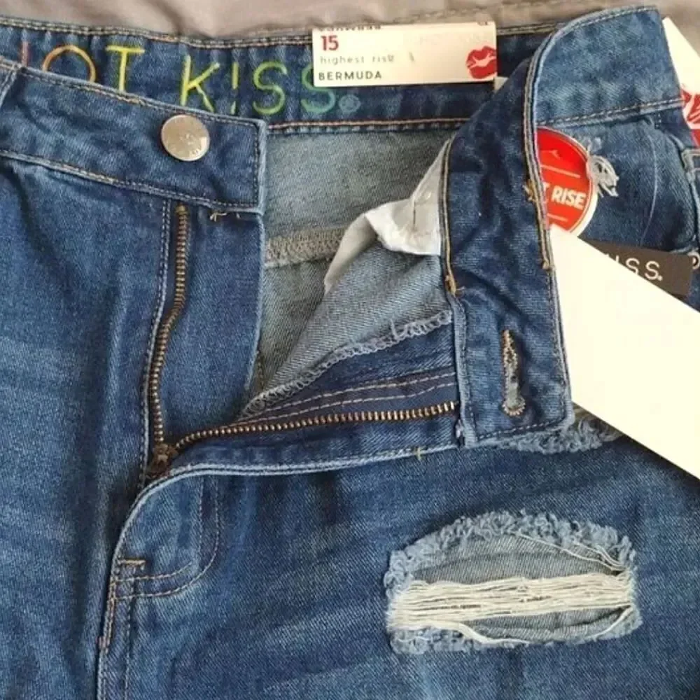 Hot Kiss Highest Rise Ripped  Bermuda Blue Jean‎ Shorts Size 15 NWT